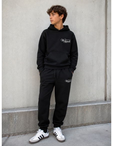SUDADERA NEGRA CAPUCHA