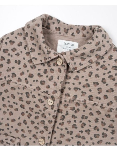 CAZADORA PRINT CON BOLSILLOS